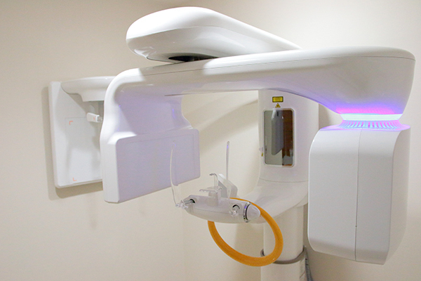 矯正歯科医院大阪オルソ CTで口腔内の状況を把握