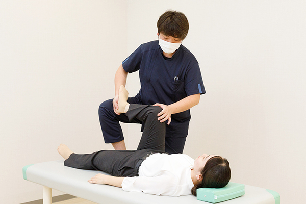 まえだ整形外科リウマチクリニック 診断に基づいて患者に適した運動プログラムを提案する