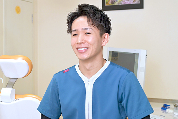 あらい歯科医院 全身麻酔を要する症例を除く、ほとんどに対応している新井理事長