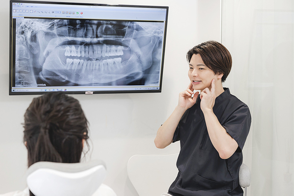 みくりや歯科・矯正歯科 患者の笑顔と理想の口元の実現のため尽力する同院