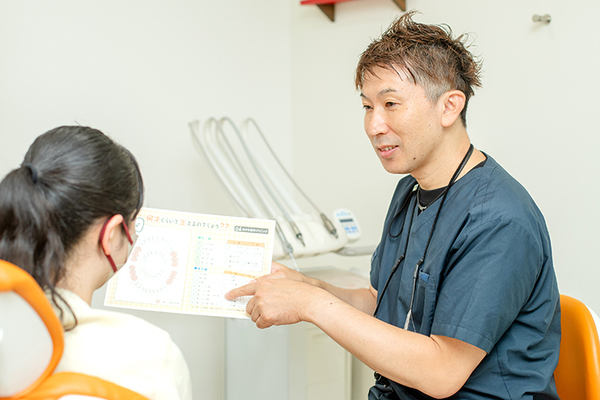 あかな歯科クリニック 子どもに歯科を嫌いにさせないことが大事と語る院長