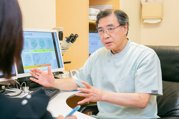 医療法人 蔵本ウイメンズクリニック 不妊治療には早めに取り組んでほしいと語る蔵本院長