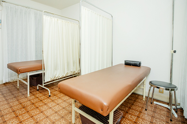 小川医院 忙しい人のために胃カメラ・大腸カメラを同日に対応可能