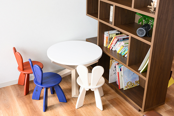 皆川クリニック 子ども連れでも安心して通えるよう工夫を凝らしている