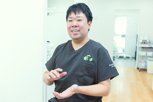 まつのき歯科クリニック 長いビジョンで将来の自分の健康を想像してほしいと語る理事長