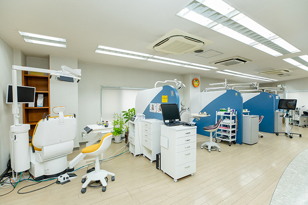 泉本歯科 治療後も定期的な検診を推奨している