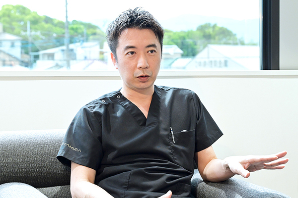 医療法人社団 岡村医院 腎・泌尿器科クリニック 尿トラブルに悩んでいる人は気軽に相談してほしいと語る院長