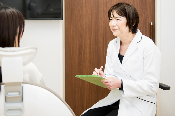 きたがわ歯科クリニック 患者の生活環境に寄り添った治療プランを提案している