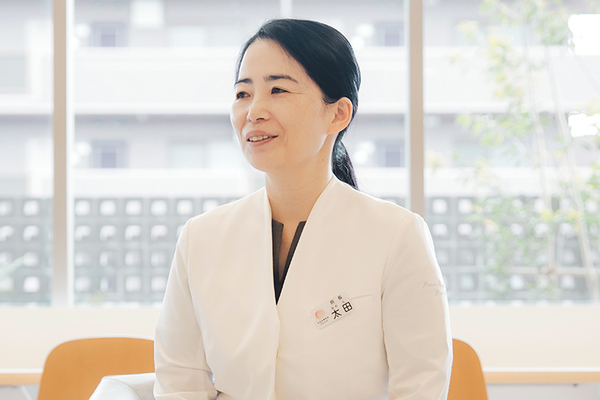 もものき内科クリニック 「家族に糖尿病の人がおられる方は定期健診を」と太田院長は話す