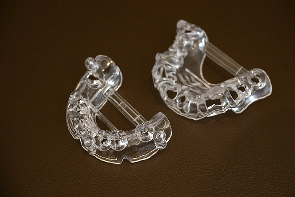 田中歯科クリニック サージカルガイドを使うことでより精密な治療に役立てている