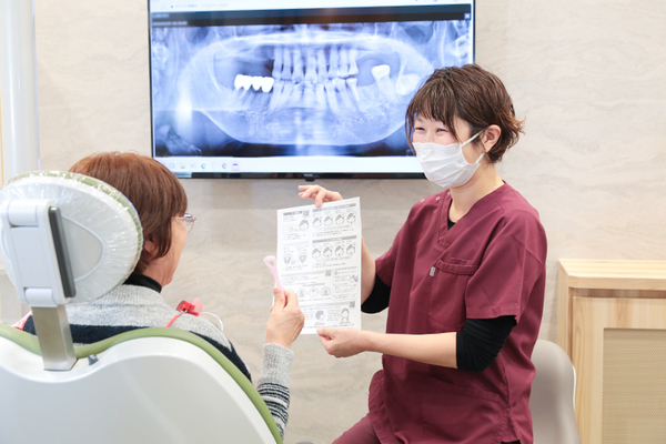 マチコ歯科 舌や口周りの筋力トレーニング方法や自宅ケアのポイントも伝える