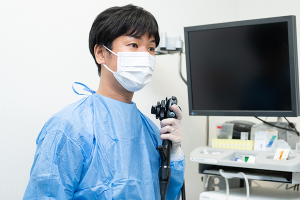 菊川内科皮膚科クリニック 内視鏡の技術を日々研究している