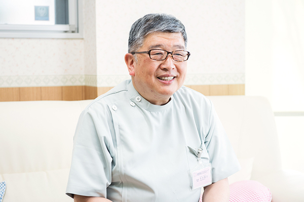はだの南レディスクリニック 定期的に受診してほしいと語る平井院長