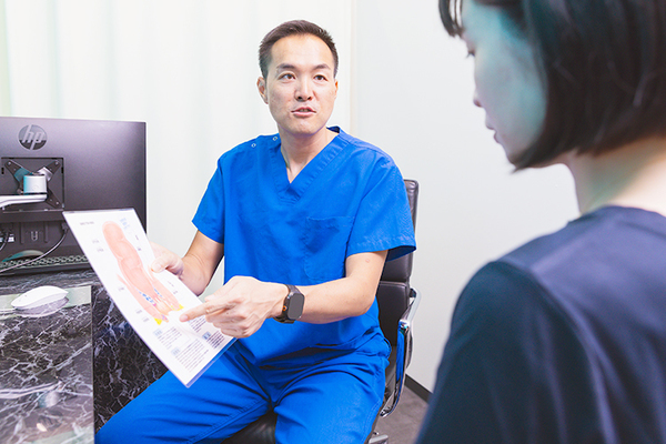 東京新宿胃腸肛門内視鏡・鼠径ヘルニア日帰り手術 RENA CLINIC 渋谷区院 高い専門性を持ち、不安に寄り添う診療の提供に努める