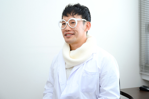 ブレインケアクリニック 「まずは目の前のことに意識を向けてほしい」と話す根本先生