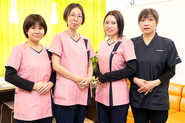 水上歯科クリニック 口腔環境を整えるために、サポートしてくれる歯科助手たち