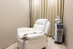VERNO SKIN CLINIC しみなどの種類を見極めて  見た目にも配慮したケアを提案