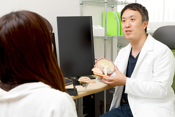 もといえ脳神経クリニック 若い人も放置や自己判断は危険 気になる症状は脳神経外科に相談を