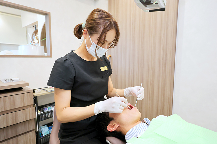 しげとオリーブ歯科 自覚症状なく深刻化する歯周病は 定期検診が早期発見の鍵