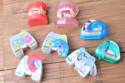 口腔機能・食事・姿勢・呼吸など 包括的な視点で行う小児矯正