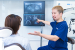Refino Dental Clinic 抜歯即時埋入など多様な方法で インプラント治療に伴う負担を軽減