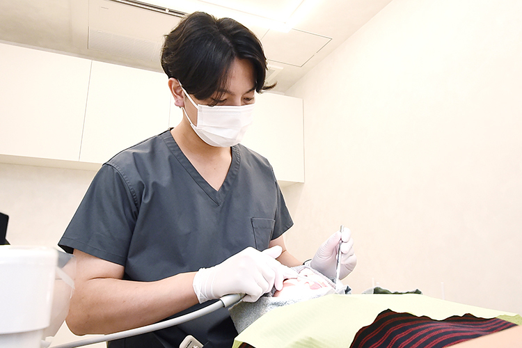 京都河原町スマイルデザイン歯科・矯正歯科 手術と矯正を組み合わせ期間短縮を コルチコトミーを活用した矯正