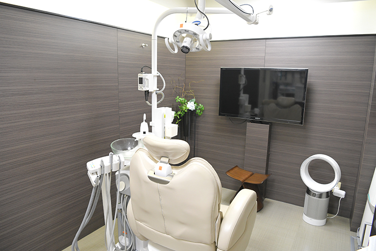 つかだ歯科医院 歯をできるだけ長く残すため 噛み合わせを重視した歯列矯正を