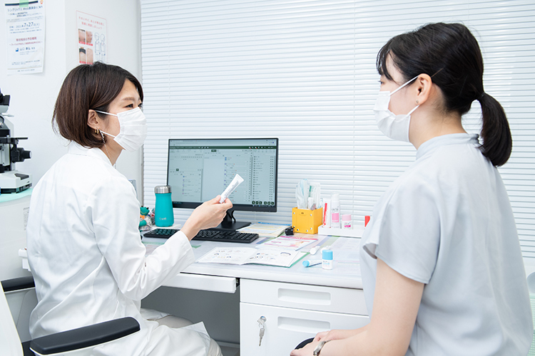 北参道駅前ひふ科 しみ・しわなど美容的な悩みも 身近な皮膚科クリニックに相談を