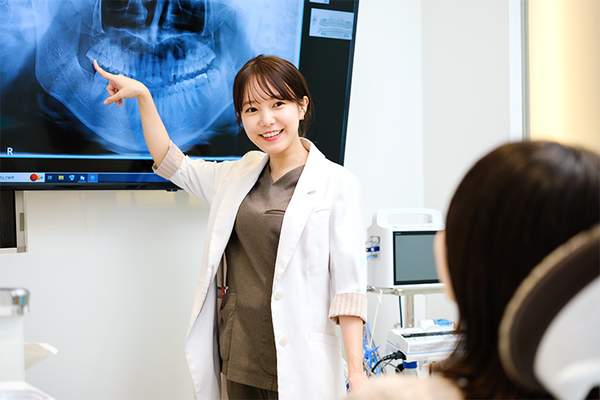 ドルミーレデンタルオフィス表参道 麻酔専門の歯科医師が行う 静脈内鎮静法で恐怖心や不安の軽減へ