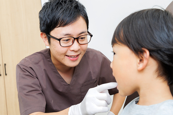 志賀本通たくみ歯科・矯正歯科 気になる変化は早めに相談を 成長期の特徴を生かした小児矯正