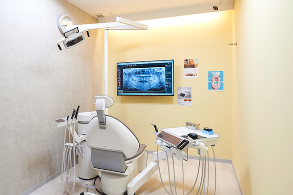 RIデンタルクリニック中野 家族で楽しく通える歯科医院 定期通院を習慣化し予防につなげる
