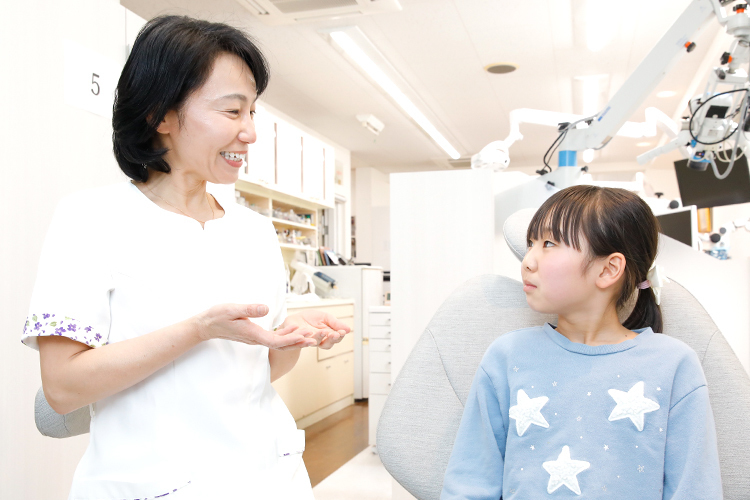 わかば歯科医院 5～7歳の小学校低学年時期から相談を 成長の力を借りる小児矯正