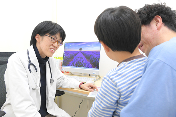 クリニックプラス本八幡 小児科診療にも注力し 子ども連れでも受診しやすいよう配慮
