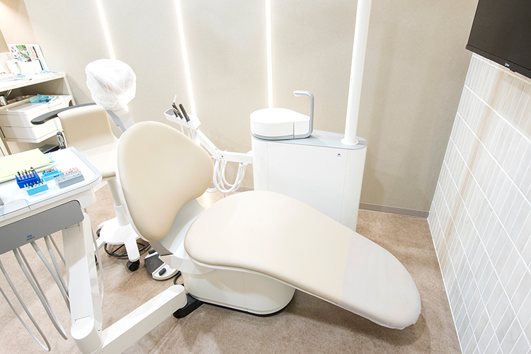 プレミアデンタル広島 エアーフローなどの先進機器で 良質なクリーニングの提供をめざす