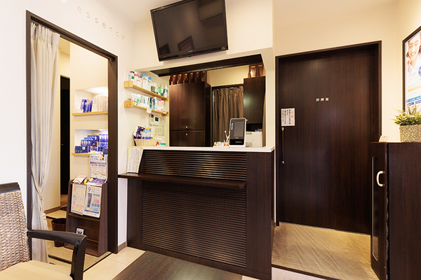 浅川歯科 健康と笑顔の実現をめざした カウンセリング重視の歯科診療