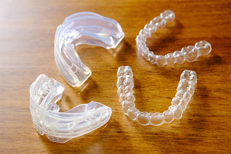 古淵セントラル歯科 矯正中も歯を清潔に保ちやすい マウスピース型装置を用いた矯正