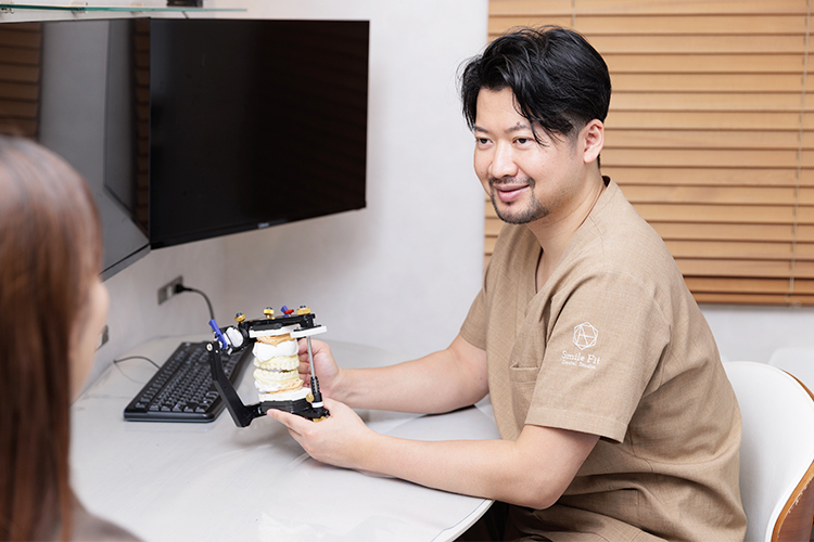 Smile Fit Dental Studio 慢性的なだるさや頭痛 その不調、寝ている間の歯ぎしりが原因？