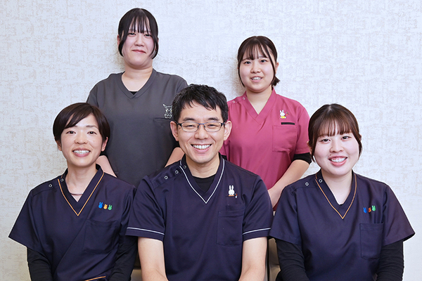 楠原デンタルクリニック 患者の安心を支える「見えない努力」 スタッフ教育の現場をのぞく