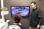 小倉オリーブ歯科・矯正歯科 噛んで食事ができる歯を残すため 歯周病治療とインプラントケア