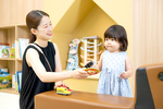 そらいろこどもクリニックありあけ 親子の健康リテラシーを育み 大人になっても健康な未来へと導く