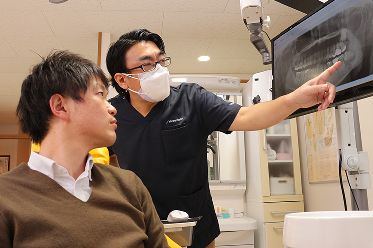 歯肉や歯茎の腫れ、膿、痛みも 病状の抜本的改善をめざす治療