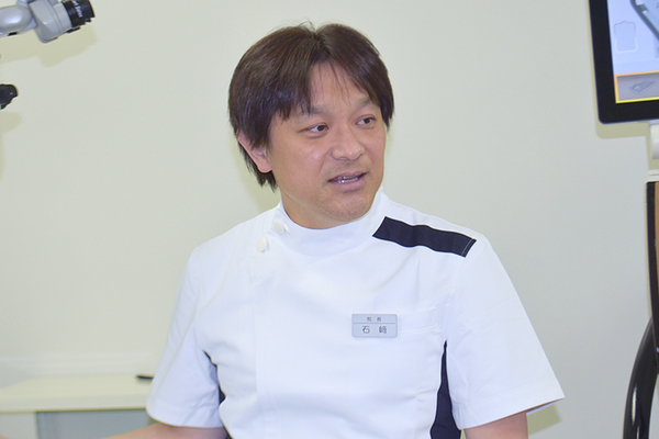 石崎眼科医院 病気の性質や患者の状況に応じて選択 白内障・硝子体の日帰り手術